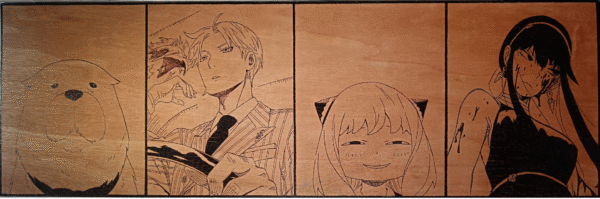 Tableau Pyrogravure Spy X Family 25,7Lx78,5l cm